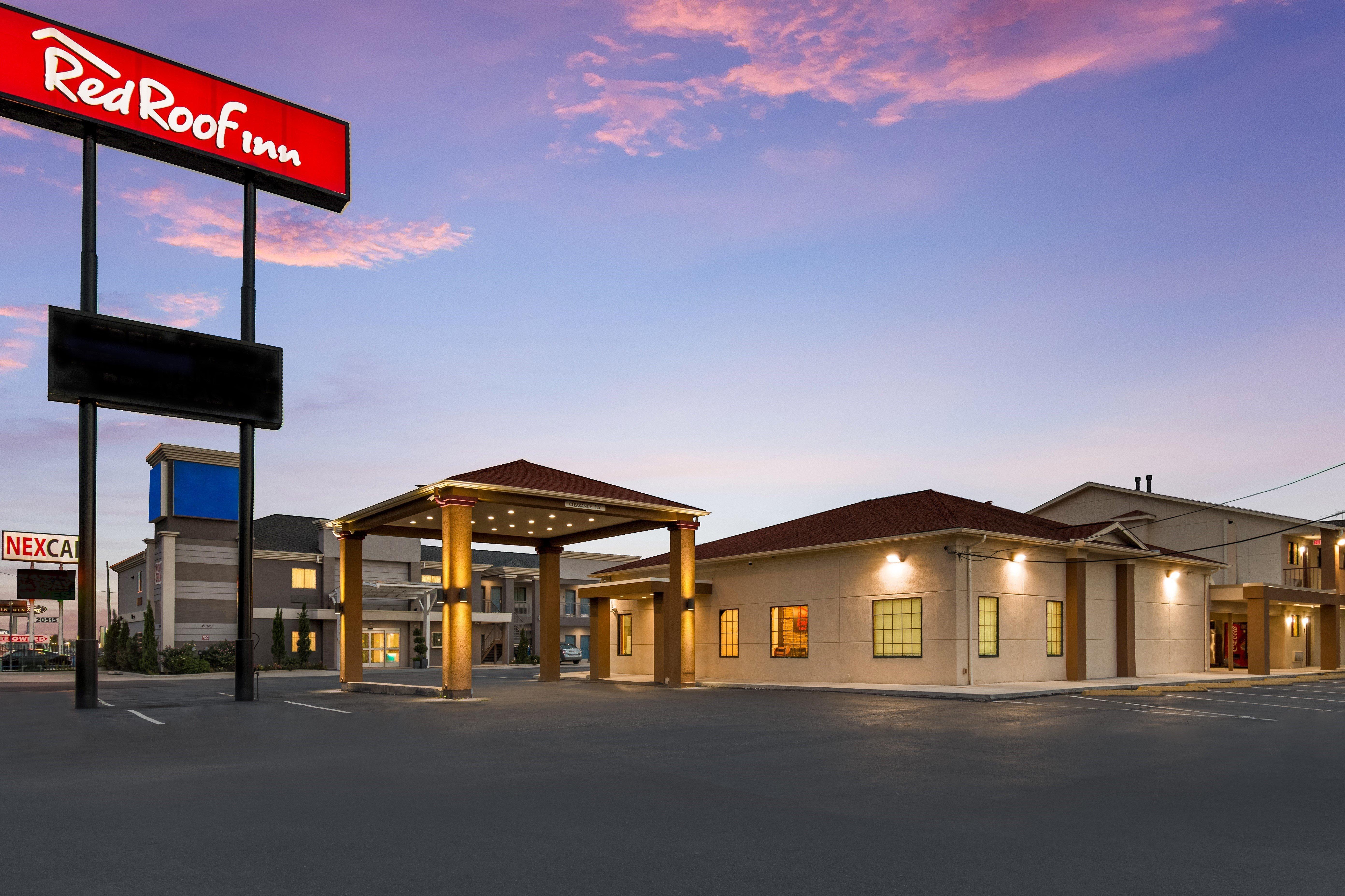 Red Roof Inn Houston - Spring North Buitenkant foto